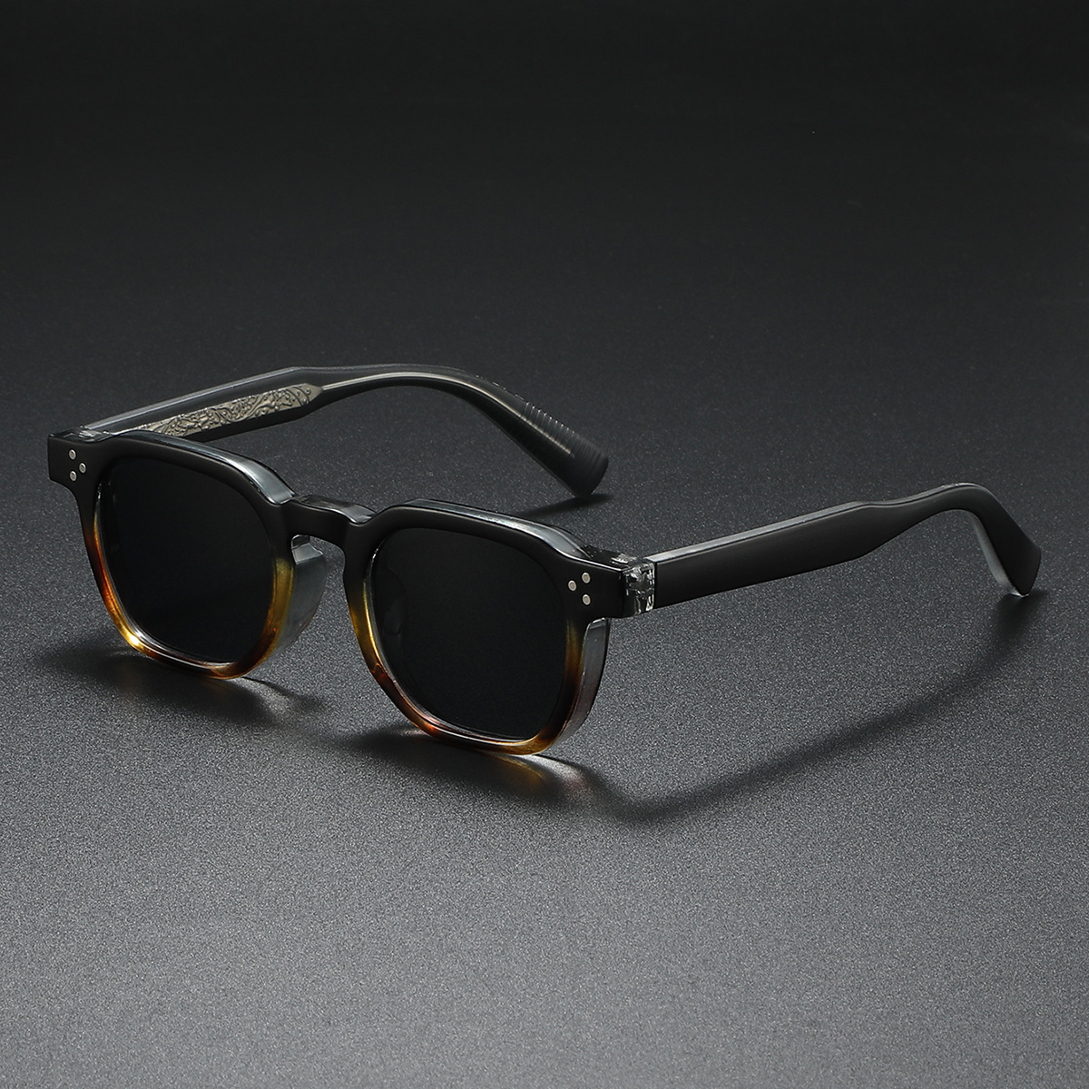 Leander Ellingham Square Sunglasses