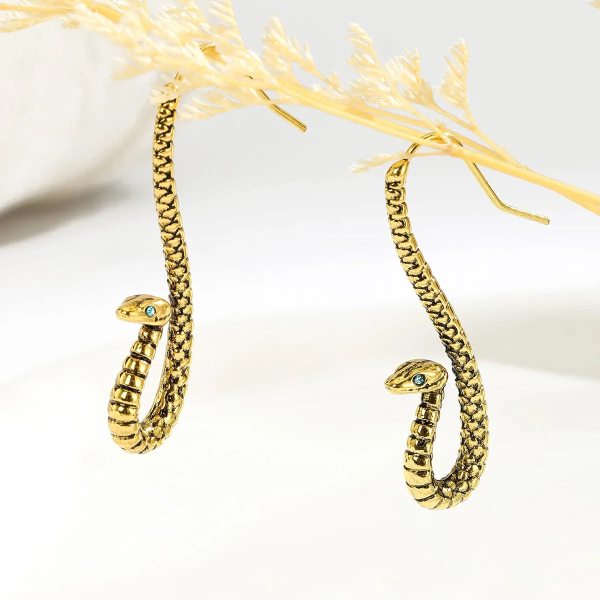 Cordelia Norhaven Classic Earrings