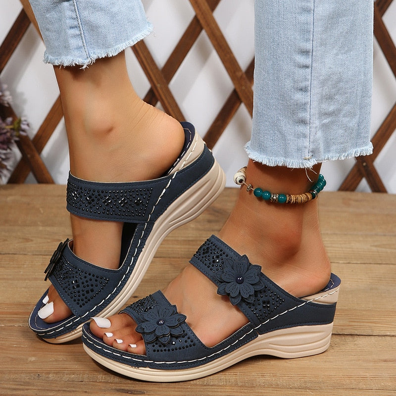 Wilhelmina Torrington Platform Sandals