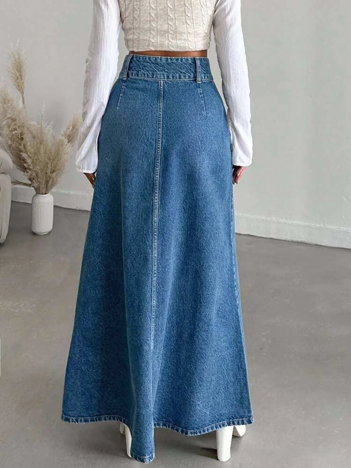 Vivienne Ravensworth Tailored Midi Skirt