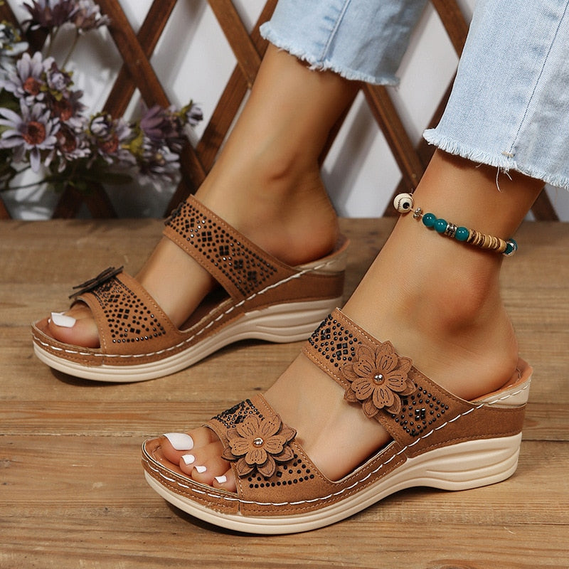 Wilhelmina Torrington Platform Sandals