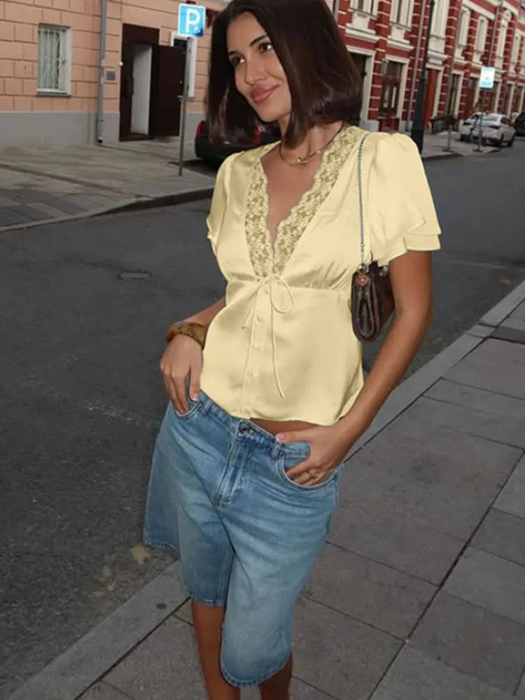 Louisa Norhaven Summer Blouse