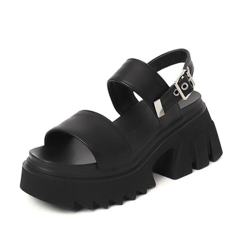 Leonie Yarborough Summer Sandals